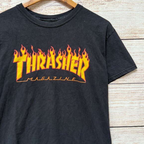 Vintage Thrasher Magazine Flame Logo Black Graphic Skate T-Shirt Unisex Small - Picture 3 of 10